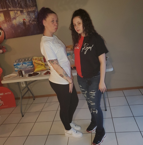 Meet your Posher, Brandy - Picture 1 of 1